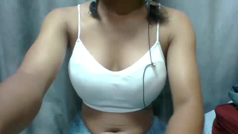 elaliealdy online show from November 9, 6:28 am