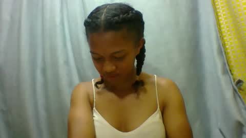 elaliealdy online show from January 9, 8:42 am