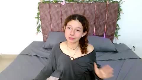 elarose723 online show from October 10, 2:12 pm