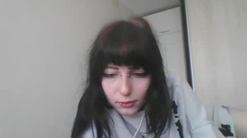 Lia online show from June 1, 8:04 am