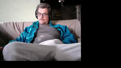 Nando online show from February 3, 2:34 pm