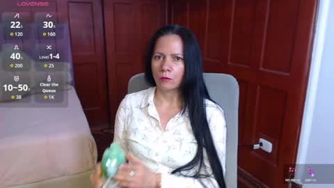 eleanor online show from April 10, 2:00 pm