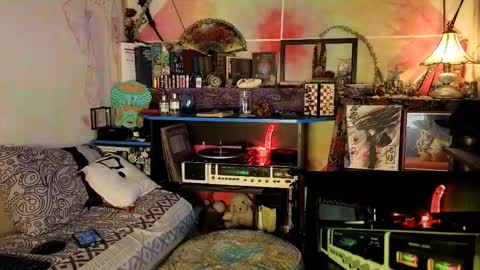 Sir Eleazar online show from November 18, 4:15 am