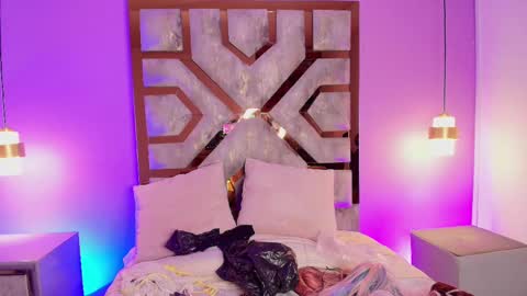 electra_gosselin online show from October 1, 12:48 pm