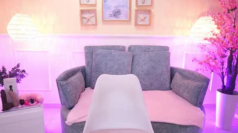 Electra Jones online show from February 5, 11:47 am