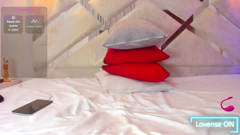 electtra_scretch online show from April 22, 5:47 am