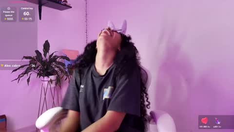 elektra_williams online show from March 8, 4:12 am