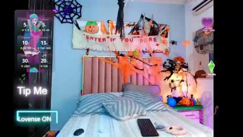 Elektra online show from November 4, 8:10 pm