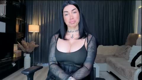 ElektraSheDemon online show from April 15, 6:17 am