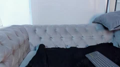 Elen CR online show from September 26, 1:35 am