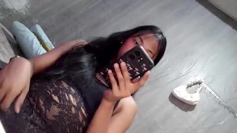 Snapshot of elenacum chatting on September 16, 1:24 pm elenacum online show from September 16, 1:24 pm