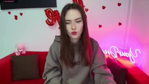 Snapshot of elenaoconar chatting on March 11, 6:41 am elenaoconar online show from March 11, 6:41 am