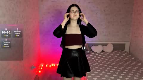 Annie PVT IS OPEN online show from May 13, 9:46 pm