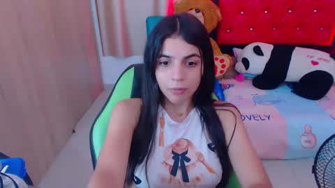 agnes online show from February 2, 12:19 am