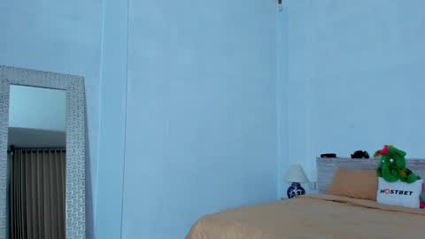 Eleonora online show from January 12, 11:50 am