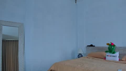 Eleonora online show from January 10, 10:06 am