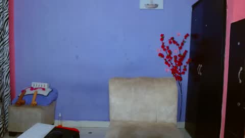 eletrabrowns online show from October 1, 4:44 am