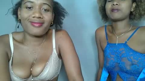 elia011 online show from February 9, 12:52 pm