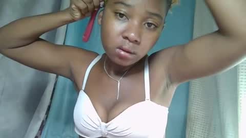 elia011 online show from February 23, 1:35 am