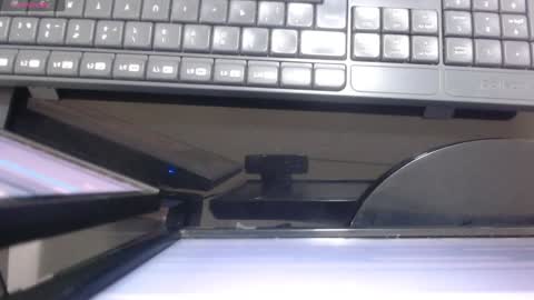 E L I A S online show from December 7, 11:34 am