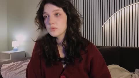 Ellie online show from October 16, 5:40 am