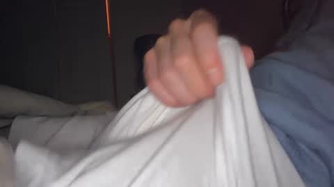 eliexavier123456789 online show from November 22, 9:30 am