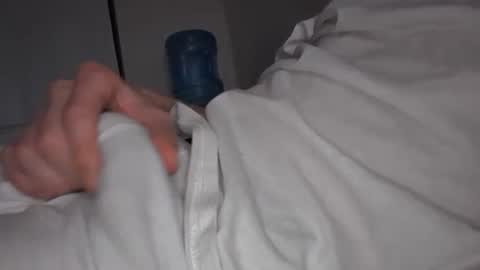 eliexavier123456789 online show from April 8, 10:51 am