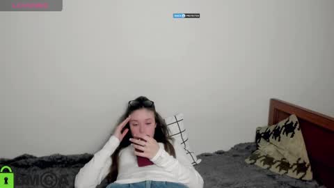 elina_x online show from May 11, 4:15 pm