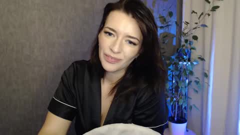 Elina online show from December 21, 3:47 am