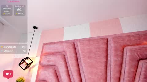 ELISSA online show from March 18, 7:09 pm