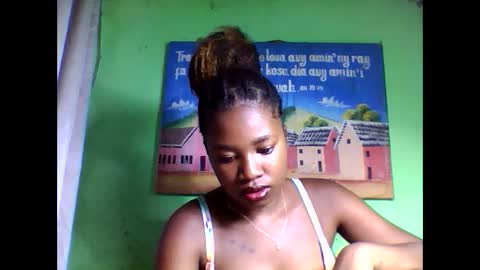 elisabeth2525 online show from February 9, 10:09 am
