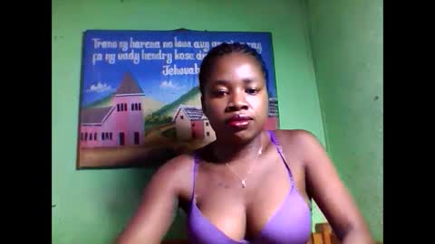 elisabeth2525 online show from February 14, 2:28 am