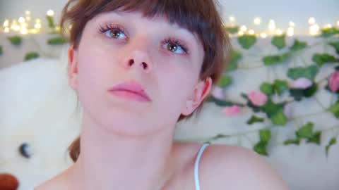 ElisabethDavis online show from April 15, 8:09 pm