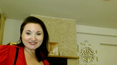 elise_bliss69 online show from November 8, 9:40 pm