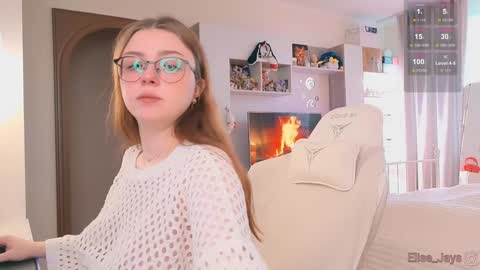 Elise    online show from October 2, 12:26 pm