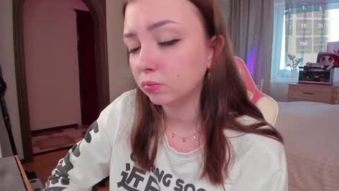 Elise    online show from January 26, 10:23 am