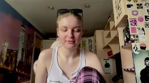 Kate online show from May 2, 10:10 am
