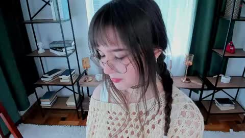 Elis online show from April 13, 9:02 am