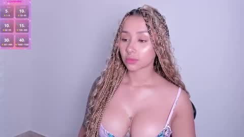 Snapshot of elissa_dominguez chatting on March 8, 1:50 am Elissa online show from March 8, 1:50 am