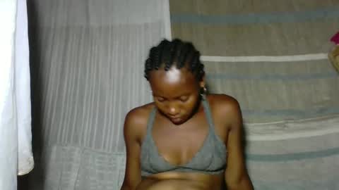 elita12010 online show from March 1, 2:21 pm