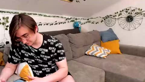 EliteEros online show from March 28, 7:26 pm