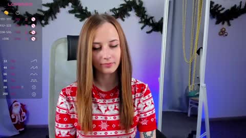 Snapshot of elizaberry_ chatting on December 24, 6:39 pm Eliza online show from December 24, 6:39 pm