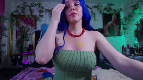 Elizabeth online show from February 14, 7:12 pm