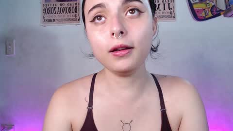 Elizabeth Taylor online show from January 5, 12:20 am