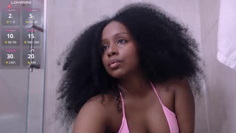 Elizabeth  online show from October 19, 3:33 am