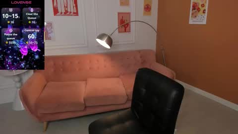 elizabethmad online show from October 10, 7:14 am