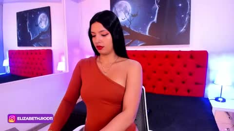 Elizabeth Rodrguez  online show from February 1, 11:42 am