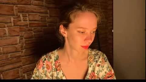 Eliza online show from July 26, 5:10 pm