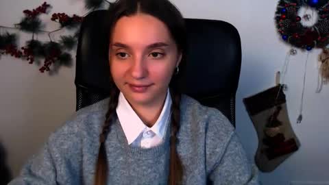 elizsun online show from December 5, 3:10 pm