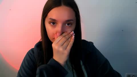 elizsun online show from May 11, 10:11 am
